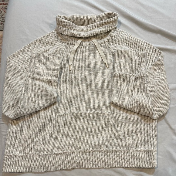 Aerie Women's Textured Beige Hoodie - Picture 5 of 13